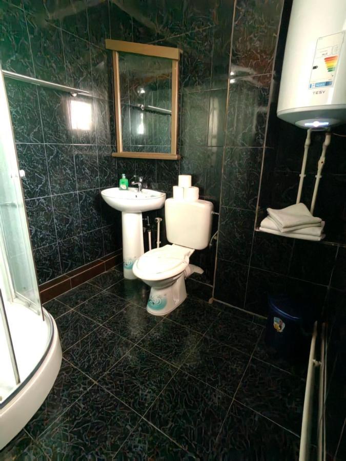 Casa Alexandru Hotel Două Mai Екстериор снимка
